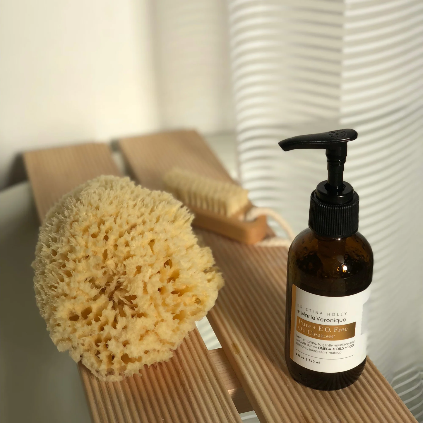 Marie Veronique Pure+ E.O. Free Oil Cleanser